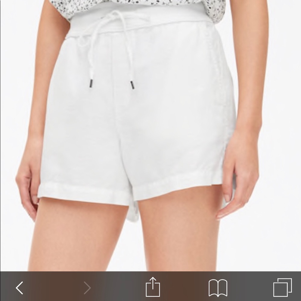 Linen shorts